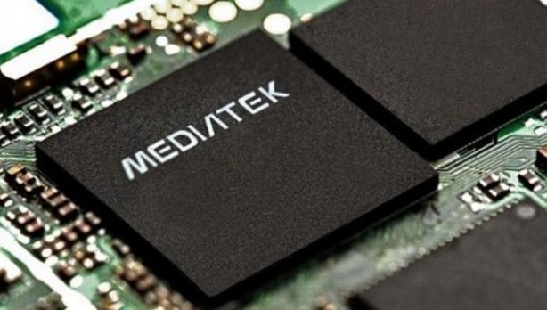 Foto - Apple’ın çip tahtı sallanıyor