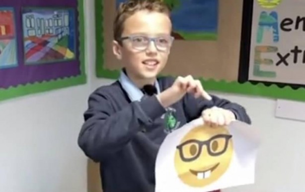 Foto - Apple'ın emojisi 10 yaşındaki çocuğun kabusu oldu: Değiştirmeleri için harekete geçti!