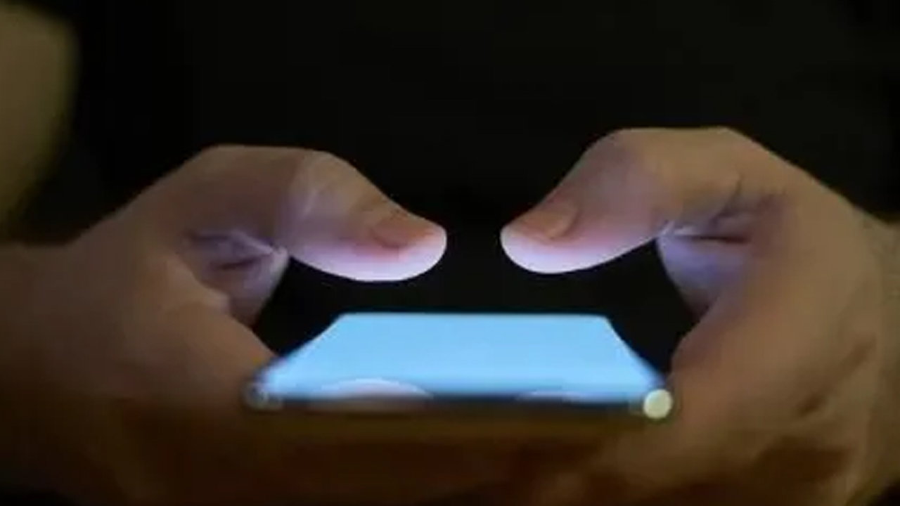 Foto - Apple'ın skandalı gün yüzüne çıktı! ‘Siri’ aracılığıyla kullanıcıları gizlice dinlemişler