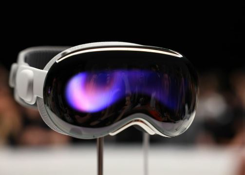 Foto - Apple'ın yapay gözlüğü Vision Pro ön siparişlere açıldı! iPhone fiyatlarını gölgede bırakıyor