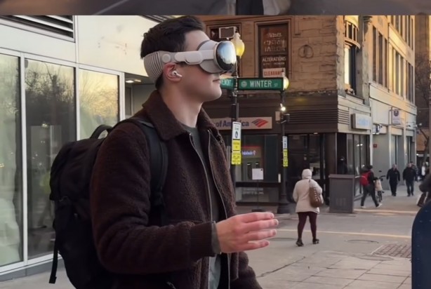 Foto - Apple'ın yeni gözlüğü ABD sokaklarında insanları zombileştirdi! Türkiye fiyatı dudak uçuklattı!