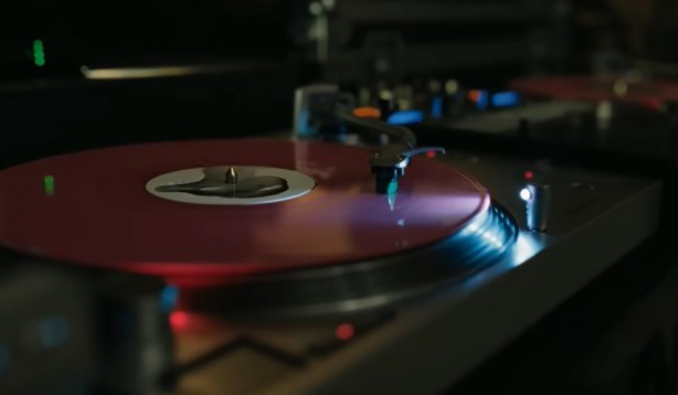 Foto - Apple'ın yeni ipad reklamı tepki çekti! Şirket sessiz