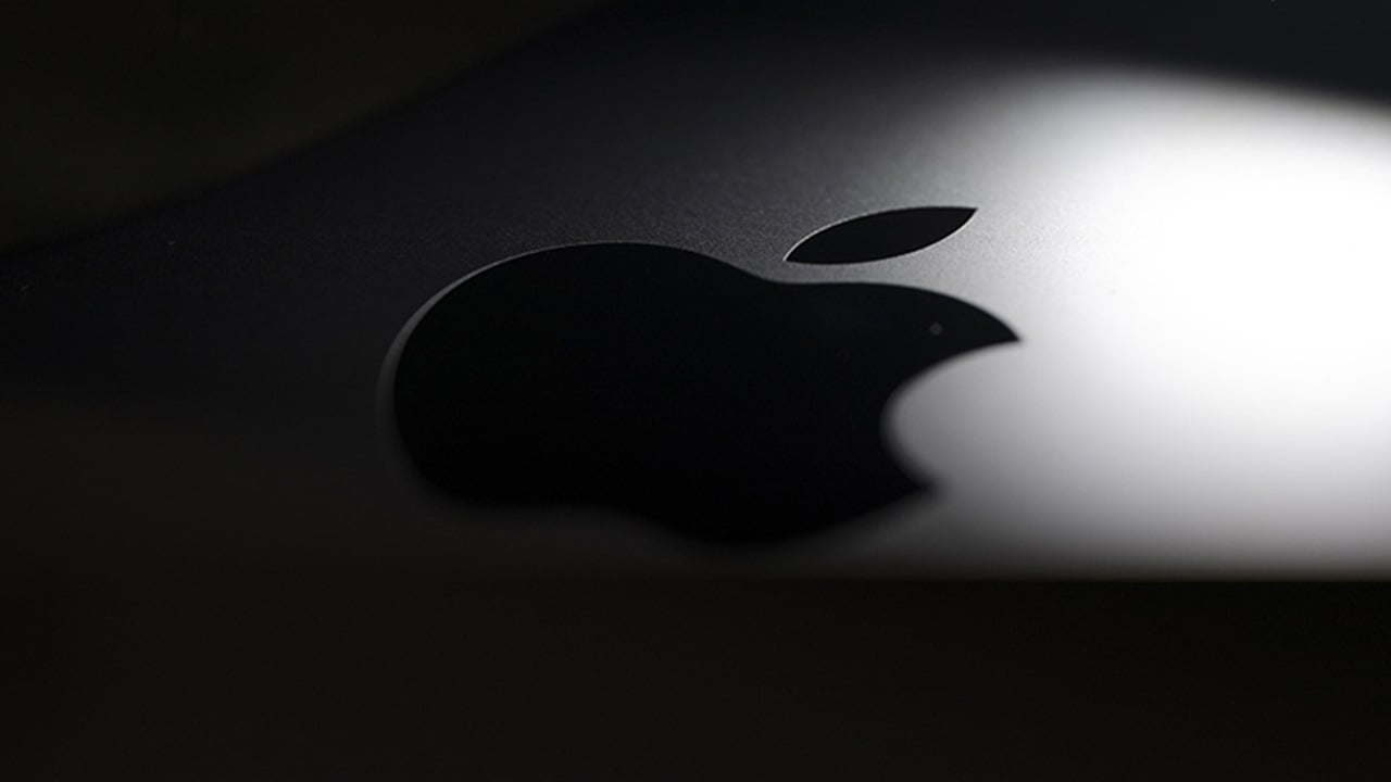 Apple'ın yeni zammı ters tepti: Teknoloji devi şokta, bir anda hisseleri düştü... Büyük darbe aldı