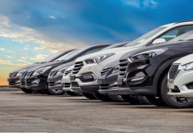 Foto - Araba almak isteyenlerin dikkatine! Zararına satışlar başladı