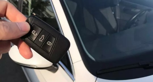 Foto - Otomobil devinden büyük indirim kararı! Fiyatı duyanlar şok oluyor!