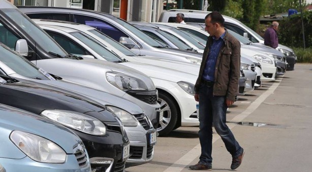 Foto - Araba fiyatlarında beklenen haber geldi! İşte fiyatların düşeceği tarih