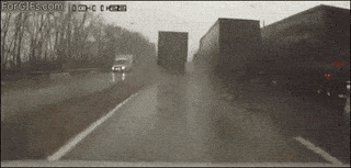 Foto - Araba kameralarına yakalanan tuhaf görüntüler