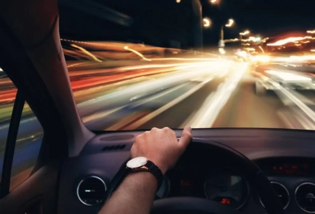 Foto - Araba kullanırken kaçınmanız gereken 20 kritik hata