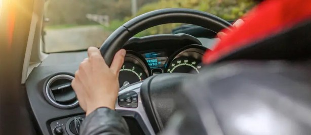 Foto - Araba kullanırken kaçınmanız gereken 20 kritik hata