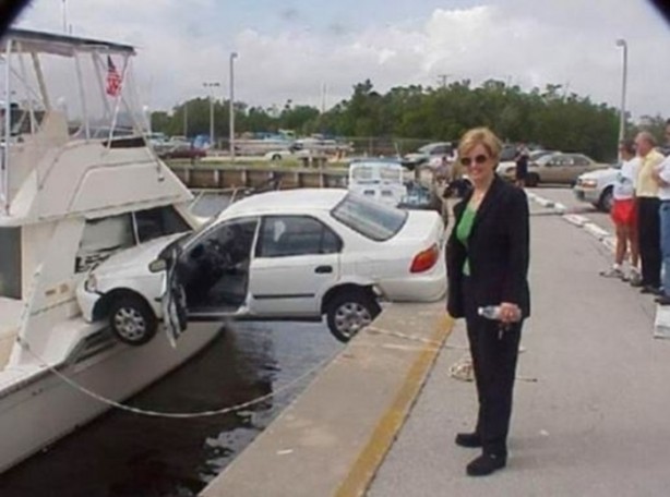 Foto - Araba park etmeye yeni bir soluk kazandırdılar!