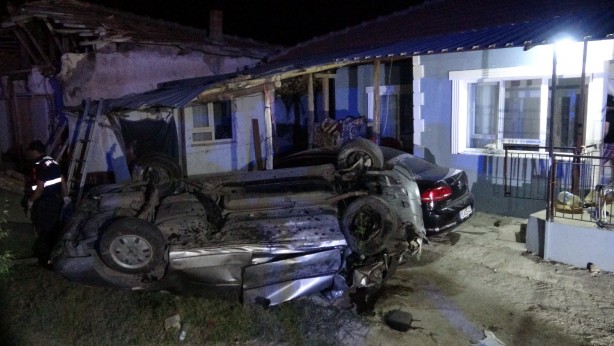 Foto - D-100’de feci kaza