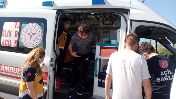 Foto - Arabadan yüzerek çıktılar! Tekirdağ'da can pazarı
