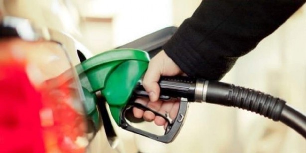 Foto - Arabalar kapıda yatacak kapıda! Akaryakıt fiyatlarıyla ilgili şok gelişme! Bu kez öyle üç beş de değil