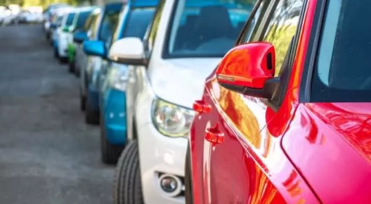 Foto - Arabalarda indirim furyası başladı! 300 bin liraya kadar çıktı