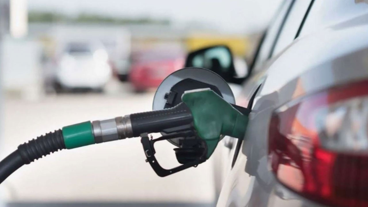 Foto - Arabanıza neden sadece pazartesi günleri benzin koymalısınız? Bunu hiç kimse bilmiyor