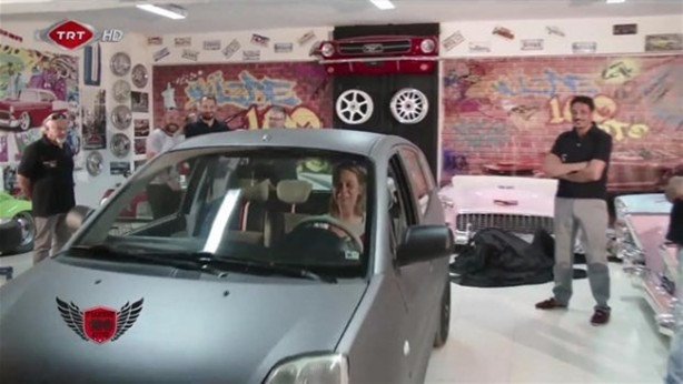 Foto - Arabasının yeni halini görünce gözlerine inanamadı!