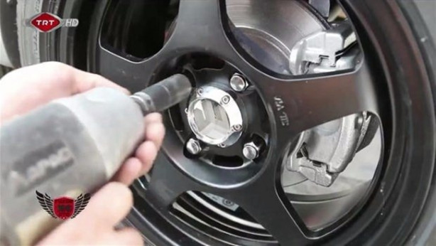 Foto - Arabasının yeni halini görünce gözlerine inanamadı!