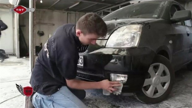 Foto - Arabasının yeni halini görünce gözlerine inanamadı!