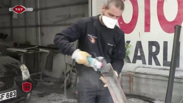 Foto - Arabasının yeni halini görünce gözlerine inanamadı!