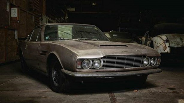 Foto - Arabayı 36 yıl unuttular!