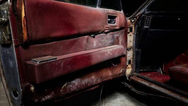 Foto - Arabayı 36 yıl unuttular!