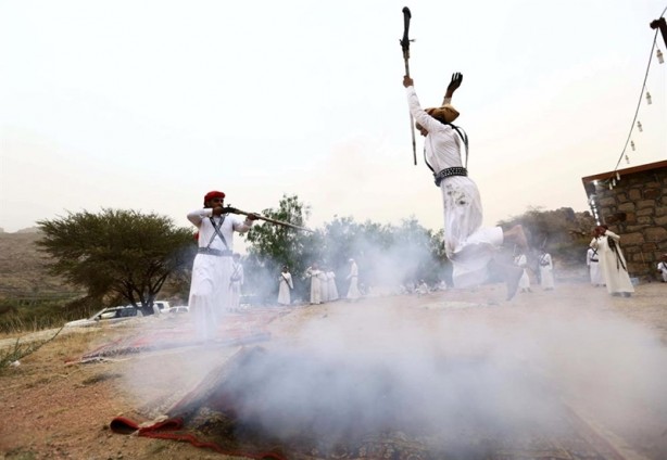 Foto - Arabistan'da tuhaf akım