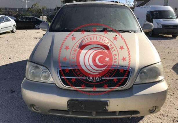 Foto - Araç alacaklar dikkat! Bitmesine saatler kaldı... Hepsi Ticaret Bakanlığı satılık