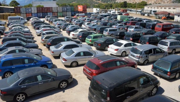 Araç alacaklar dikkat! Piyasanın çok altında satışa çıkarılıyor