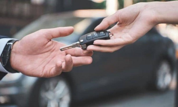 Araç alacaklara önemli uyarı! Bazı markalar fiyatları değiştirdi