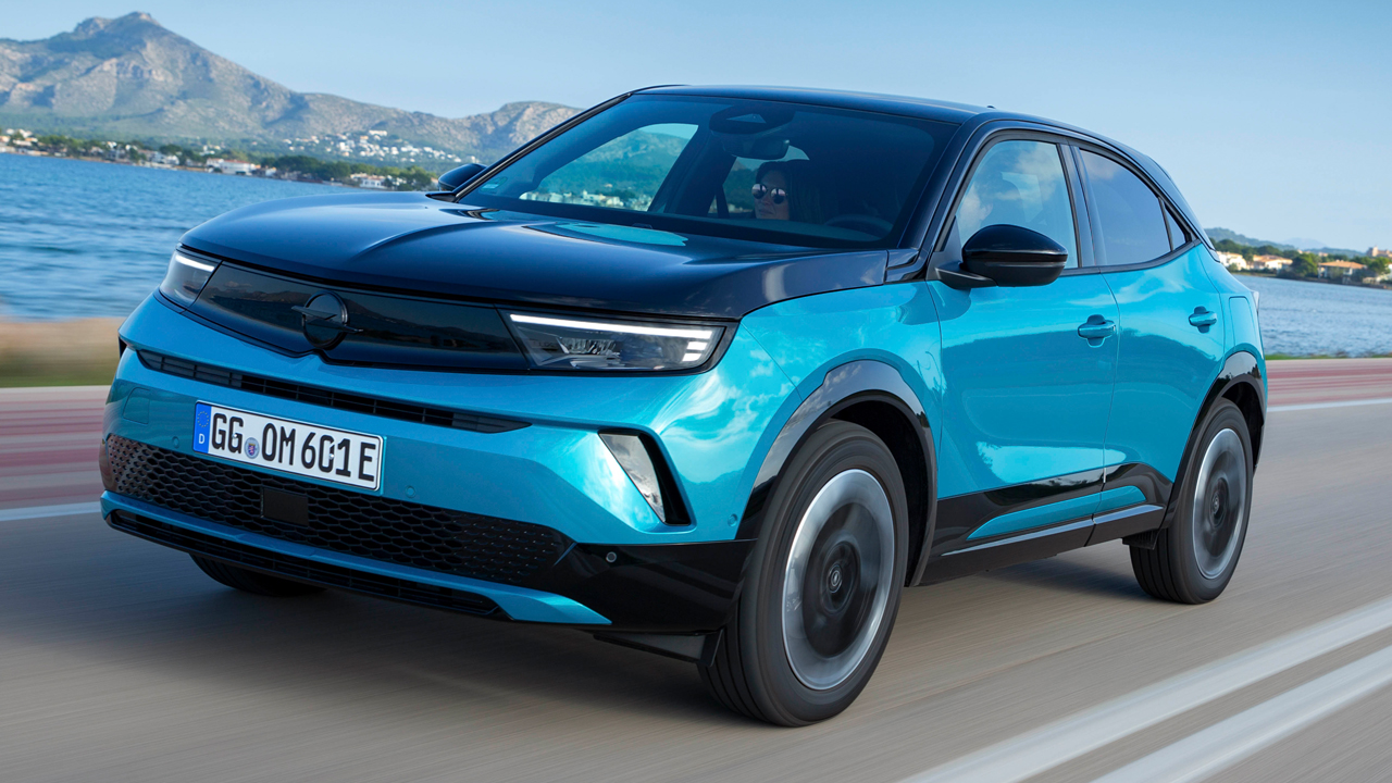 Foto - Araç almak için en iyi zaman! Opel Eylül'de faizsiz araç alımının kapılarını açtı!