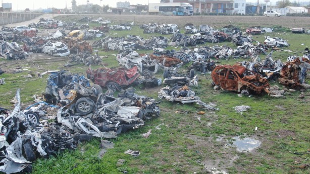 Foto - Araç mezarlığından son görüntü geldi! Gözle görülür azalma...