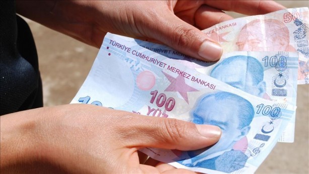 Foto - Araç sahipleri aman dikkat! 15 liracık ödemeyen binlerce TL ceza alacak! O kişiler yandı! Son tarih açıklandı