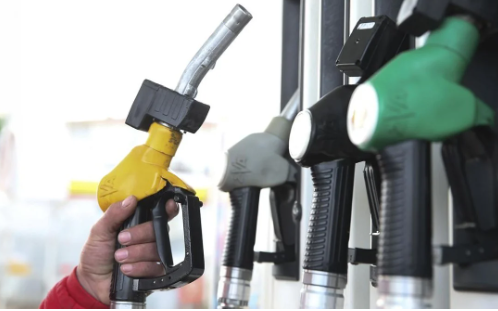 Araç sahipleri bu kez bayram edecek! Akaryakıt fiyatlarına çok büyük indirim geliyor