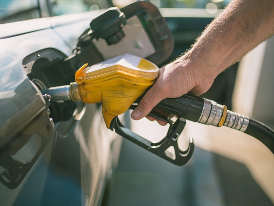Foto - Araç sahipleri bu kez gerçekten bayram edecek! Akaryakıt fiyatlarına 'yok artık' dedirten indirim