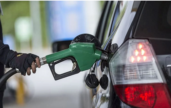 Foto - Araç sahipleri bu kez gerçekten bayram edecek! Akaryakıt fiyatlarına 'yok artık' dedirten indirim