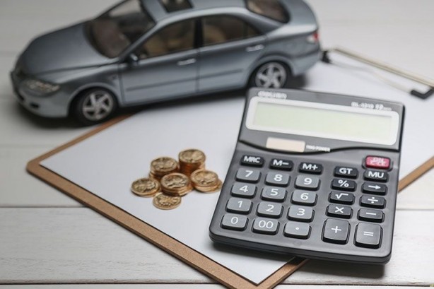 Foto - Araç sahipleri dikkat! 2024 yılı Motorlu Taşıtlar Vergisi (MTV) belli oldu! Hangi araç kaç TL MTV ödeyecek?