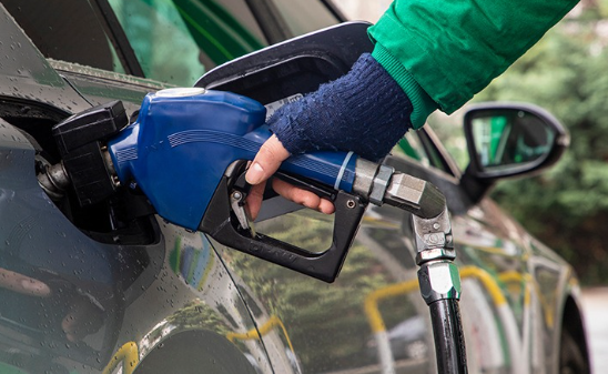 Foto - Araç sahipleri dikkat! Akaryakıt deposunu boşaltıyor, yeni keşfedildi