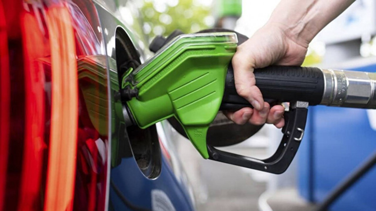 Foto - Araç sahipleri dikkat: Akaryakıtta tabela değişiyor, bu kez çok büyük