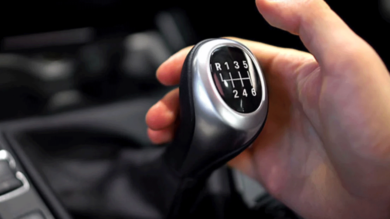 Benzinli ve dizel araç sahipleri dikkat: Bu yöntemle yüzde 25 daha az benzin yakıyor!