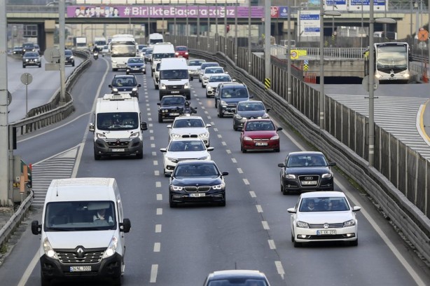 Foto - Araç sahipleri dikkat! TÜVTÜRK 'Artık zorunlu olacak' diyerek kritik kararı duyurdu