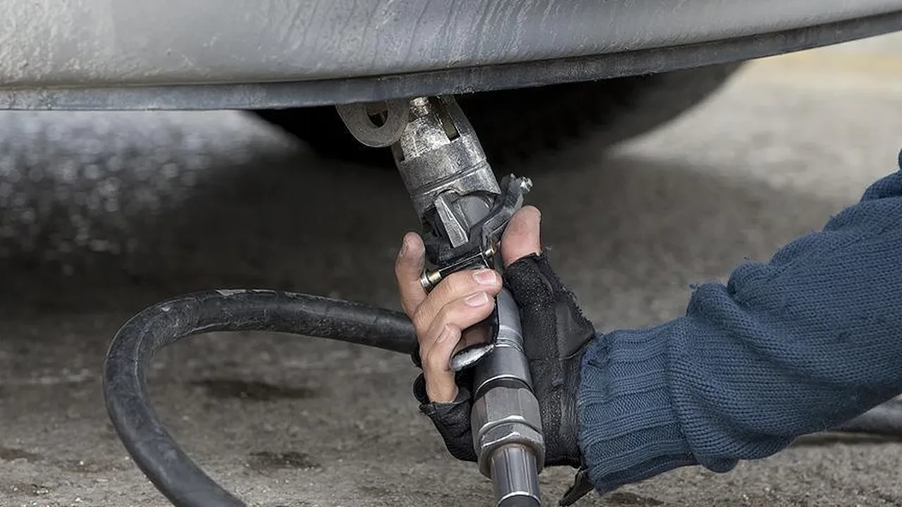 Foto - Araç sahipleri, güne bu güzel haberle uyandı! Kallavi indirim geldi