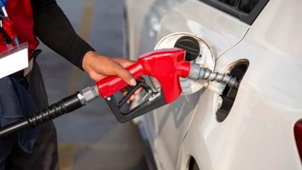 Foto - Araç sahipleri kahrolacak! Akaryakıt fiyatlarını tepetaklak edecek haber geldi