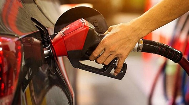 Foto - Araç sahipleri pişman olmamak için bu tarihe dikkat! Akaryakıt fiyatlarına çok büyük zam geliyor