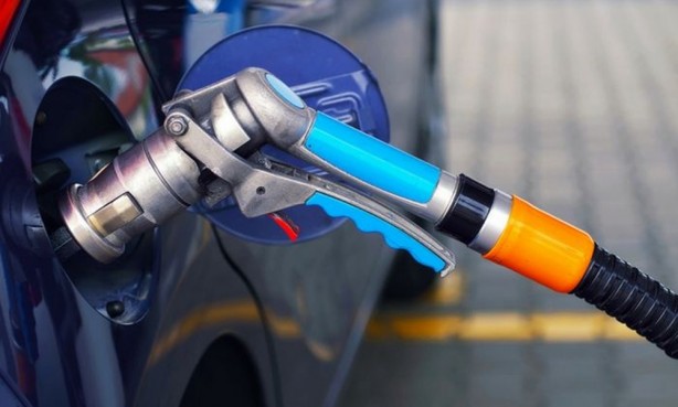 Foto - Araç sahiplerine kötü haber! Akaryakıt fiyatlarına büyük zam geliyor