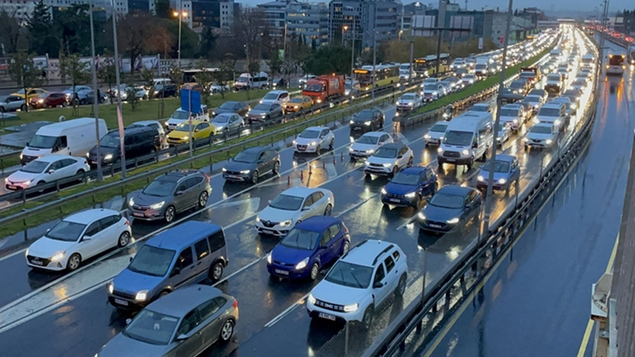Foto - Araç sahiplerini çıldırtacak zam! 'Bu kadar da olmaz' dedirtti