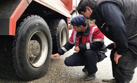 Foto - Aracı olanlar dikkat! Jandarma trafik takmayanlara ceza kesiyor