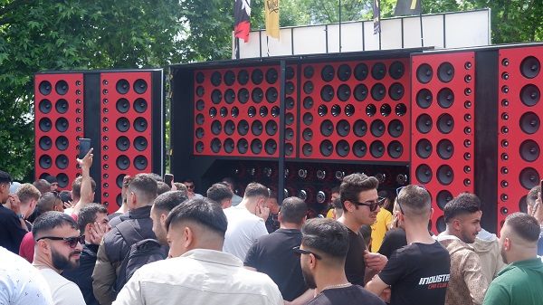 Foto - Aracın fiyatından 7 kat daha fazla ! 