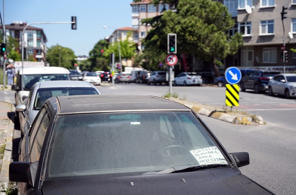 Foto - Aracını satmak isteyen bu yola başvuruyor