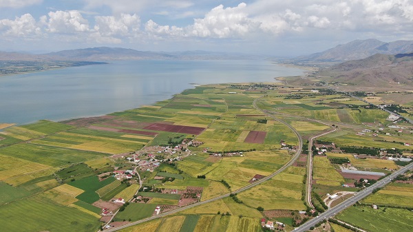Foto - Aradaki farka inanamayacaksınız |O baraj bir yıl arayla görüntülendi! 