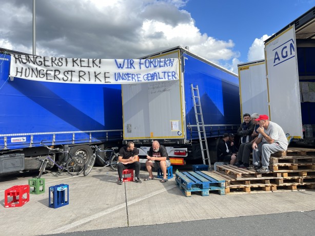 Aralarında bir Türk de var! Almanya’da büyük yankı uyandıran eylem